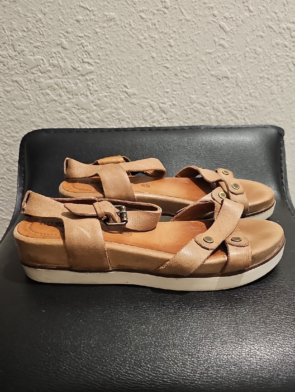 Bussola Sandals